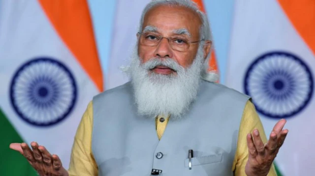 नरेंद्र मोदी