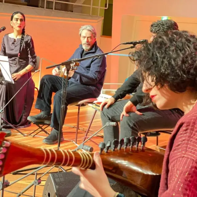 گروه هم آوایان 