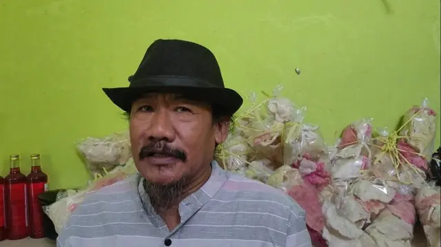 Ketua Koperasi UKM Cirebon, Arul, mengaku belum pernah mendapatkan pesanan dari dapur makan bergizi gratis di kotanya.