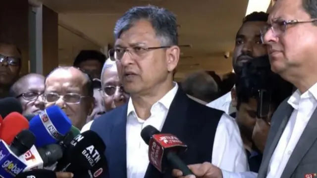 বিএনপি নেতা ও স্বরাষ্ট্রমন্ত্রী সালাউদ্দিন আহমদ