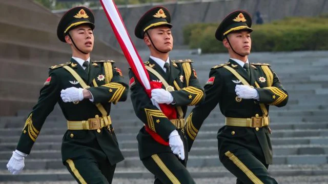  Кытай аскерлери