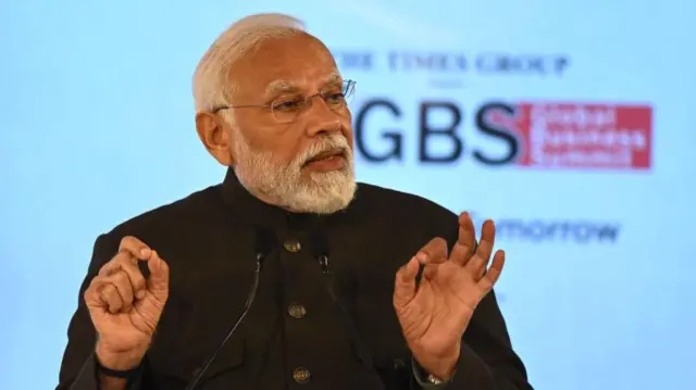 நரேந்திர மோதி 