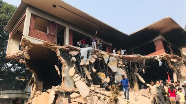 ধানমন্ডি ৩২ নম্বরে শেখ মুজিবের বাড়ি