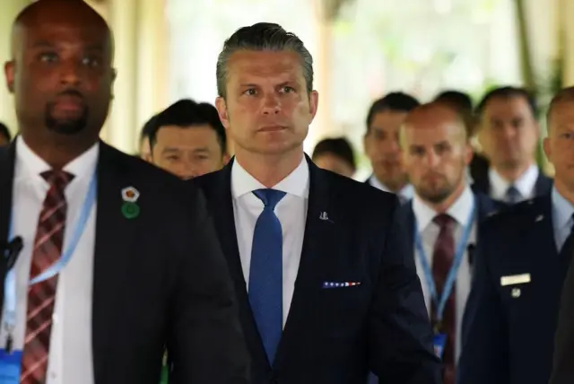 Bộ trưởng Quốc phòng Hoa Kỳ Pete Hegseth 