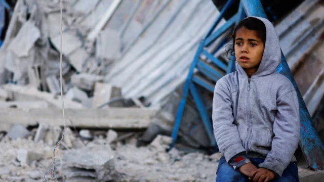 طفلة فلسطينية 