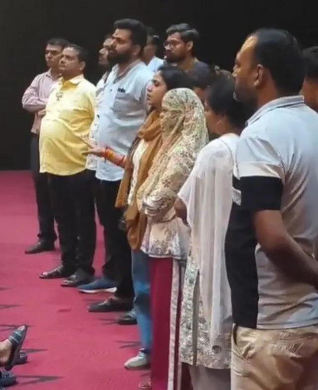 नालासोपाऱ्यात चित्रपटानंतर प्रतिज्ञा घेण्यात आली