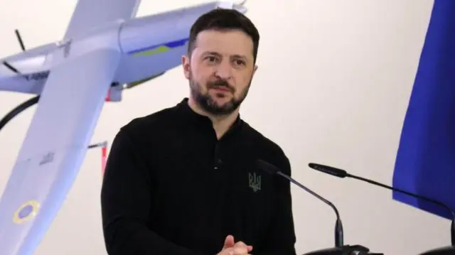 યુક્રેનના રાષ્ટ્રપતિ ઝેલેન્સ્કીએ ટ્રમ્પના બીજી વખત રાષ્ટ્રપતિ બનવા પર અભિનંદન પાઠવ્યા છે