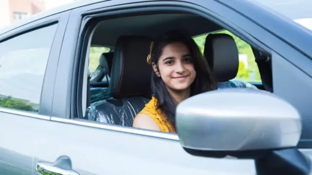 மத்திய மோட்டார் வாகனச் சட்டவிதிகளில் 26வது திருத்தம் மேற்கொள்ளப்பட்டு சில உட்பிரிவுகள் சேர்க்கப்பட்டுள்ளன.