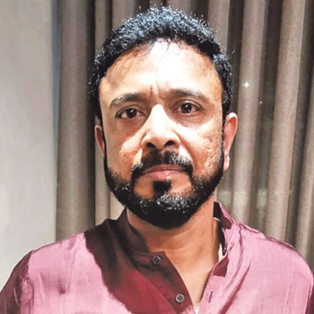 రాజ్ పాకాల