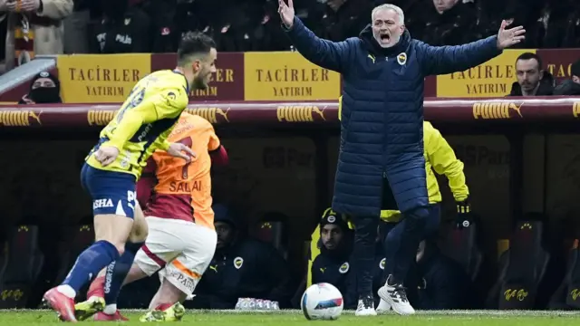Mourinho on the sidelines