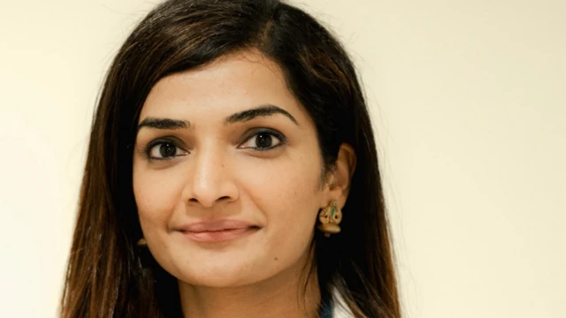 د هند بنګلور کې د مانیپال روغتن نیپرولوژیسته ډاکتره ګاریما اګروال وايي: ''که پښتورګي سم فعالیت و نه کړي، د ویټامین ډي کارول ګټه نه کوي. هر څومره ډېر ویټامن که وکارول شي، بدن ته ګټه نه رسوي.''