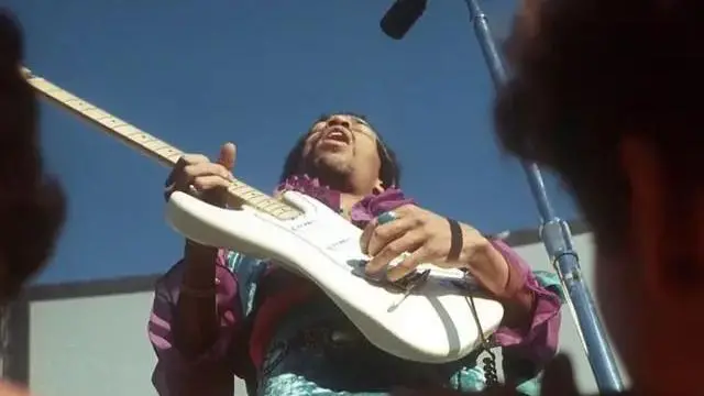 Džimi Hendriks je jedno od najvećih imena koja su nastupili na Vudstoku, a njegovo izvođenje pesme "Star Spangled Banner" postalo je klasik