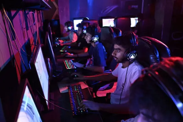 ઑનલાઇન ગેમ