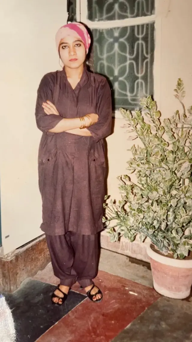 फर्शी सलवार 