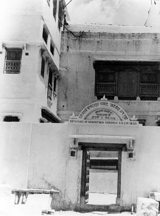 ગુજરાતમાં દારૂબંધી, દારૂનું વેચાણ, પોરબંદર, મહાત્મા ગાંધી, બીબીસી ગુજરાતી