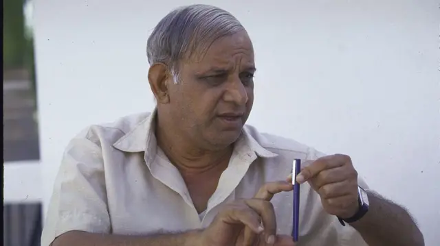 कांशीराम म्हणायचे, "मजबूत नही, मजबूर सरकार चाहिये."