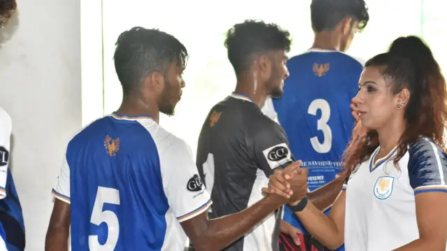 अंजू तुरंबेकर