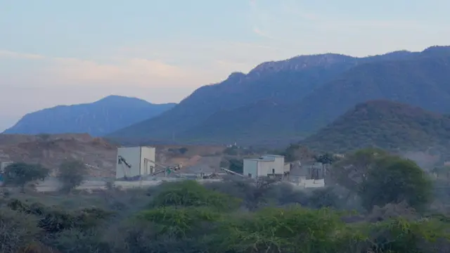 ஆரவல்லி மலைத்தொடர், சுரங்கங்கள், குஜராத், ராஜஸ்தான், ஹரியானா, டெல்லி