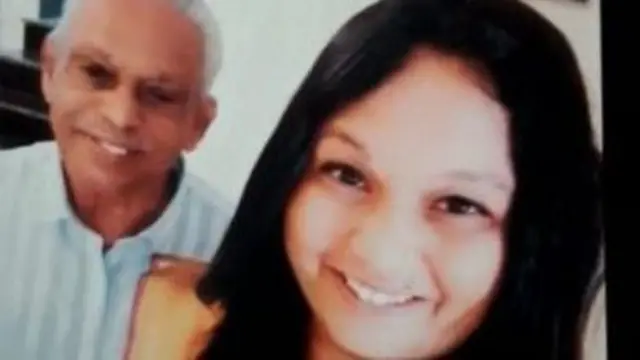 ਮਿਤ੍ਰਕ ਵਿਅਕਤੀ ਅਤੇ ਉਨ੍ਹਾਂ ਦੀ ਧੀ