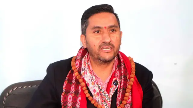 सञ्चार तथा सूचना प्रविधिमन्त्री जगदीश खरेल