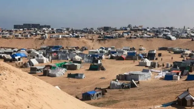 Arrêts de camp improvisés à Rafah, dans le sud de la bande de Gaza