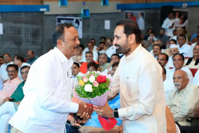 આપ છોડી કેમ કૉંગ્રેસમાં આવી રહ્યા છે નેતાઓ