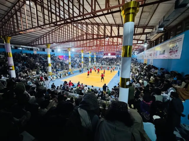 شیخ زاید والیبال جمنازیوم، خوست