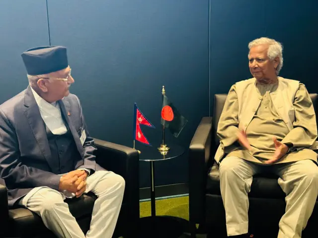 हालै प्रधानमन्त्री केपी शर्मा ओलीले बाङ्ग्लादेशका अन्तरिम सरकार प्रमुख मोहम्मद युनुससँग न्यूयोर्कमा भेटेका थिए