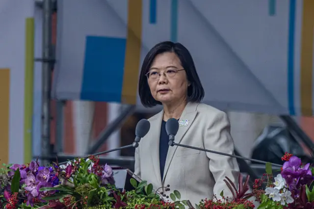  ထိုင်ဝမ်အမျိုးသားနေ့မှာ မိန့်ခွန်းပြောနေတဲ့ သမ္မတဆိုင်အင်ဝမ်