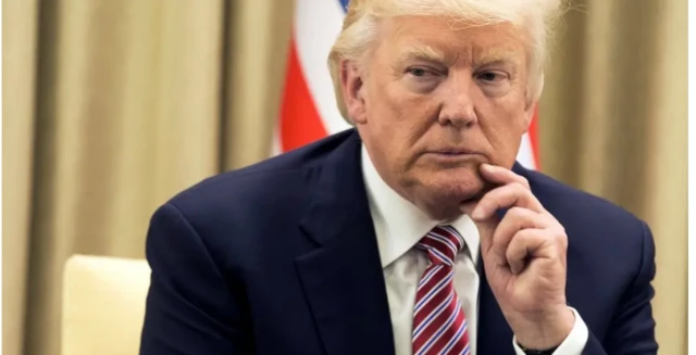 Taageerayaasha Trump ayaa sheegay in uu jiro daldalool dastuurka oo aan waligiis lagu tijaabin maxkamad.