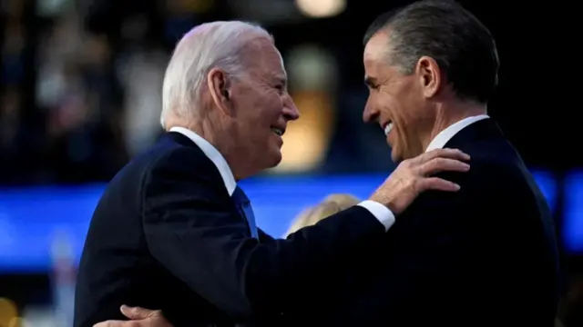 US President Joe Biden and im son Hunter Biden