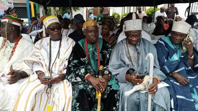 Àwọn tó wá kópa níbi ayẹyẹ ọdún Ọlọ́jọ́