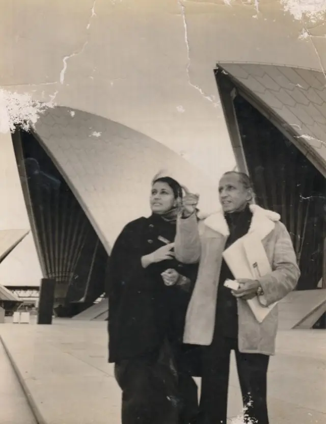 ලෙස්ටර් සහ සුමිත්රා යුවළ