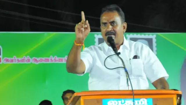 எஸ் பி வேலுமணி