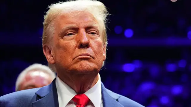 डोनाल्ड ट्रंप.