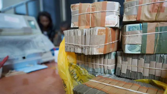 Yakkamaan shakkamtoota lama biroo waliin badii kana raawwachuun shakkamee ture