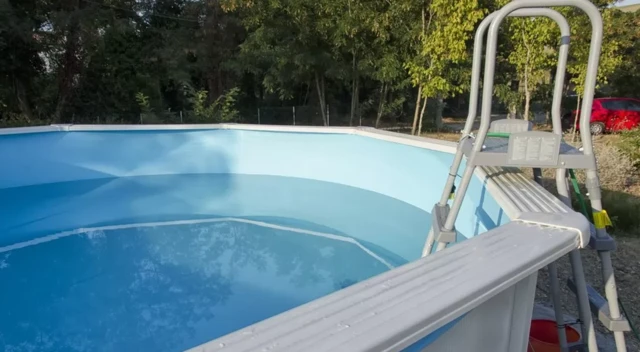 ပြင်သစ်၊ မိုးခေါင်ရေရှား၊