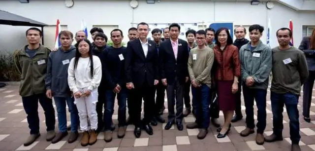 အစ္စရေးလေဆိပ်မှာ ထိုင်းနိုင်ငံပြန်ဖို့အတွက် စောင့်နေတဲ့ ထိုင်းဓားစာခံ ၁၇ ဦး