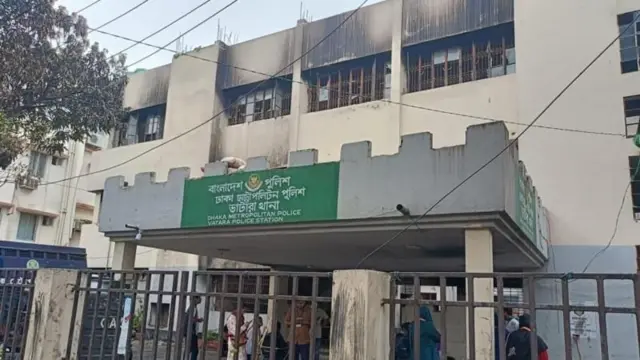 పోలీసులు, బంగ్లాదేశ్, ఢాకా