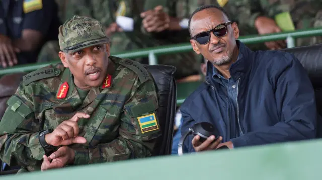Gen Nyamvumba na Perezida Paul Kagame mu 2018 