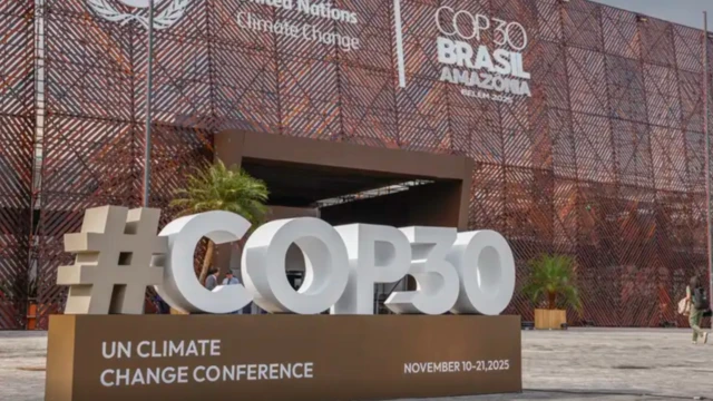  Entrada de um dos galpões da COP30