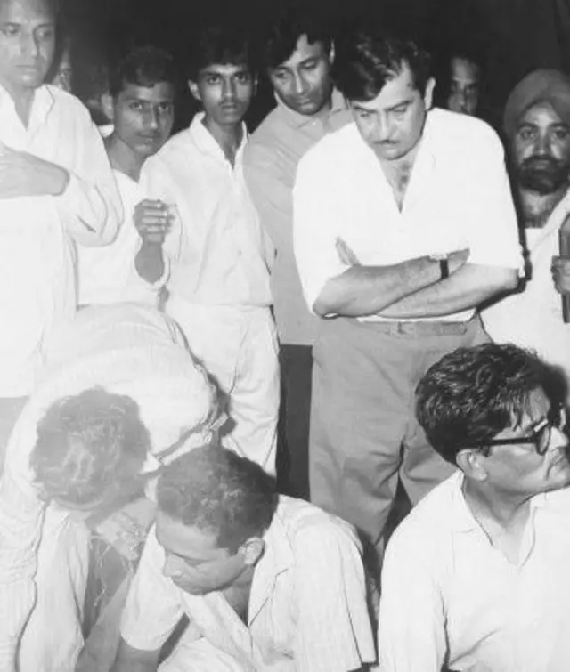 ગુરુદત્ત, દેવ આનંદ, ગીતા દત્ત, ફિલ્મ, મનોરંજન, બંગલા નં.48, મુંબઈ, બોલીવૂડ, બીબીસી ગુજરાતી 