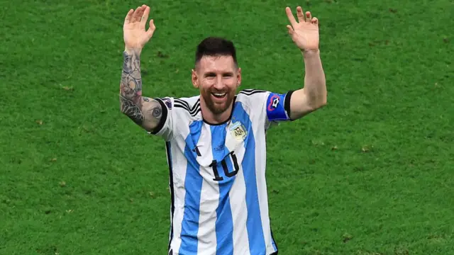 Straponness Viola rus porno