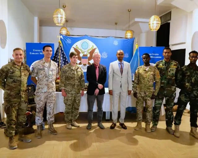 Saraakiisha dowladda Soomaaliya iyo Mareykanka