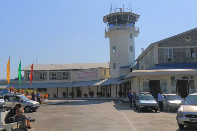 ఎయిర్ ట్రాఫిక్ కంట్రోల్ టవర్