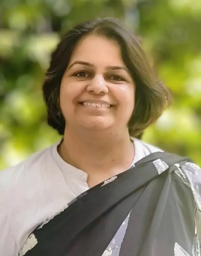 अनुभा रस्तोगी, वकील