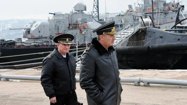 ပင်လယ်နက် ရေတပ်စခန်း အကြီးအကဲ ရုရှား ရေတပ်ဗိုလ်ချုပ် အလက်ဇန်ဒါဗစ်ကို