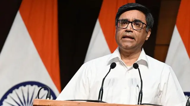 இந்தியா - பாகிஸ்தான்
