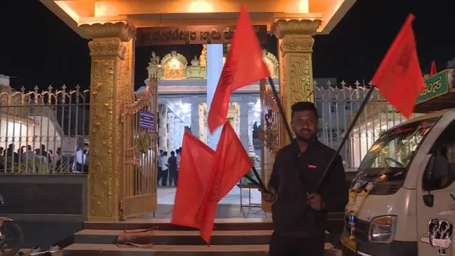 బ్రహ్మచారీల పాదయాత్ర