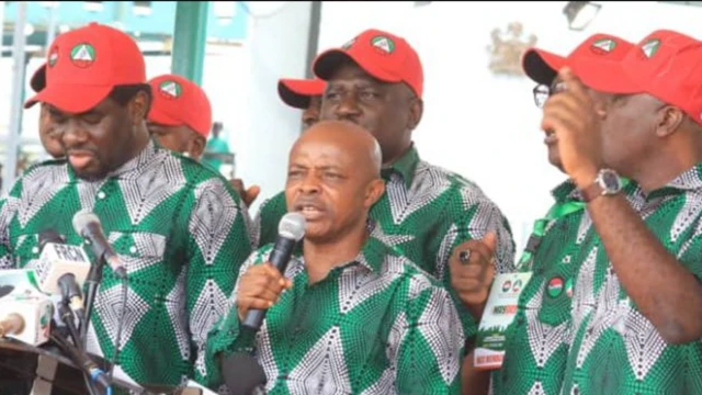 Aworan awọn olori apapọ ẹgbẹ oṣiṣẹ